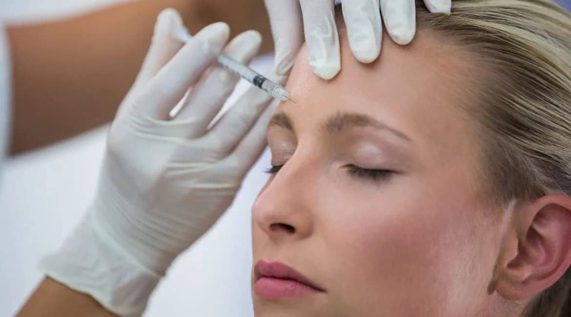 Jak długo utrzymuje się botox? Poznaj fakty i uniknij rozczarowania